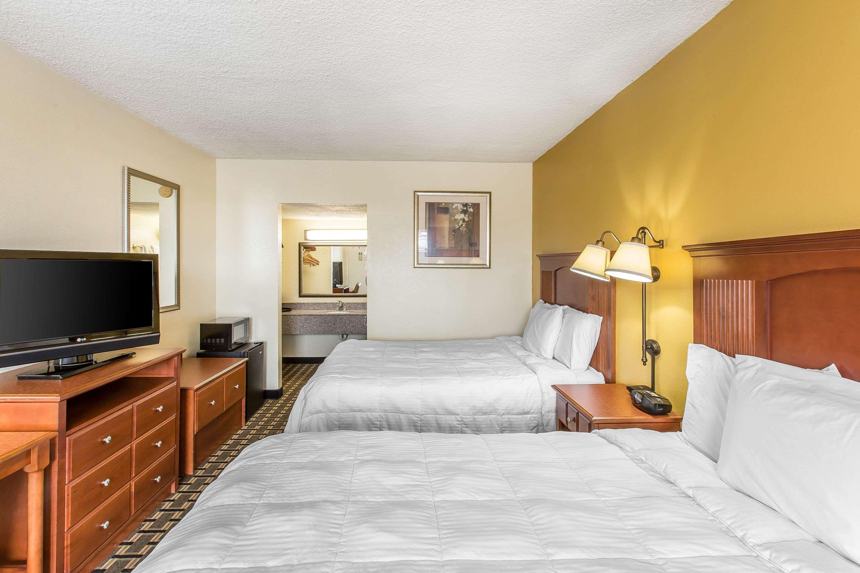 Econo Lodge Byron Exteriér fotografie