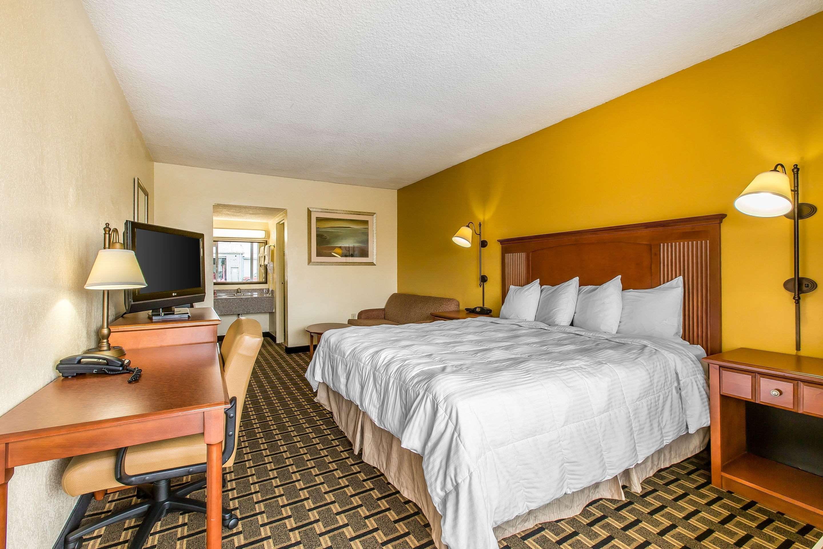 Econo Lodge Byron Exteriér fotografie