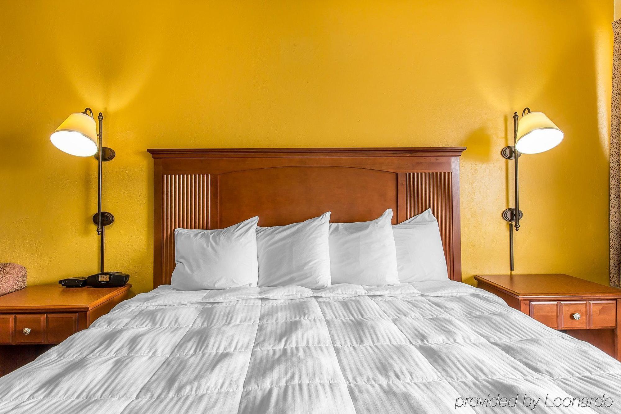 Econo Lodge Byron Exteriér fotografie